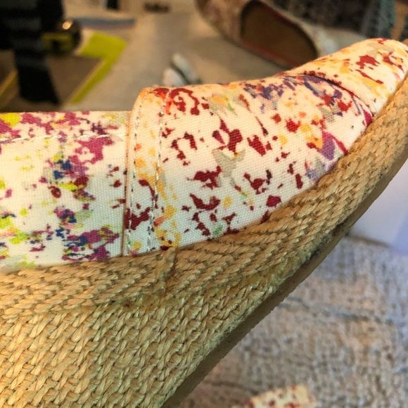 Tom’s Wedge Heel multi colour size 7 - Picture 6 of 7
